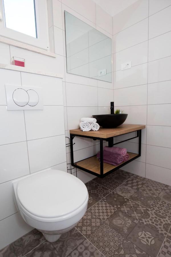 Apartment Maya Bellissima Tugare Экстерьер фото